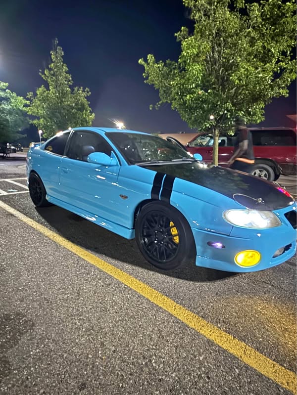 2004 Pontiac GTO - Coupe 2D