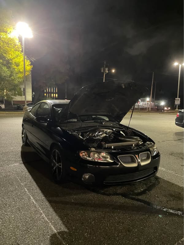 2005 Pontiac GTO - Coupe 2D