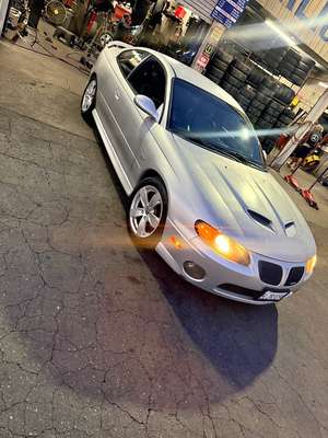 2005 Pontiac GTO - Coupe 2D