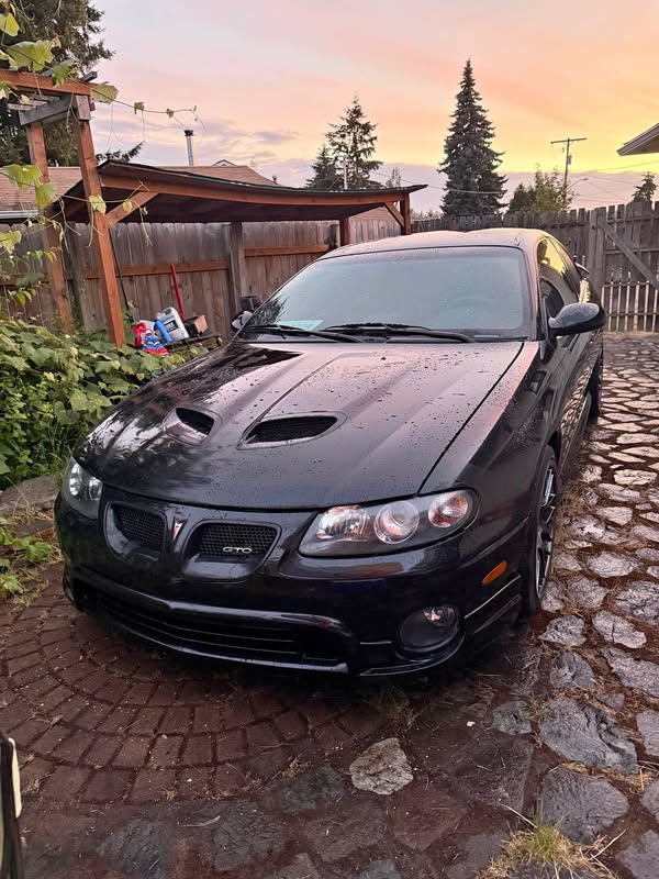 2006 Pontiac GTO - Coupe 2D