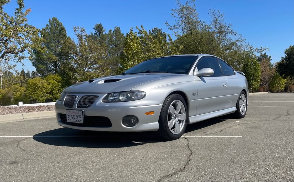 2005 Pontiac GTO - Coupe 2D