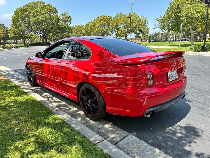 2005 Pontiac GTO - Coupe 2D