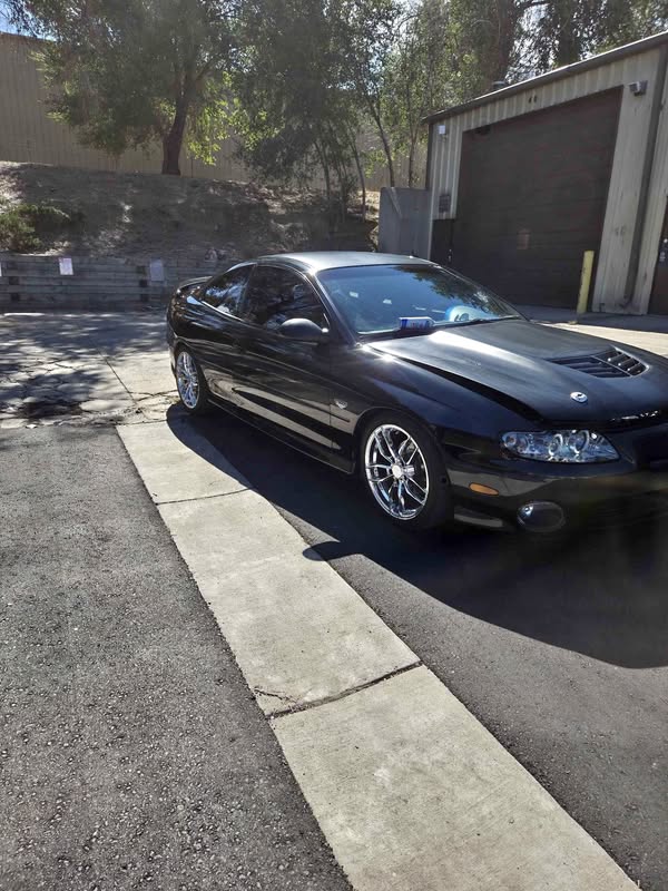 2004 Pontiac GTO - Coupe 2D