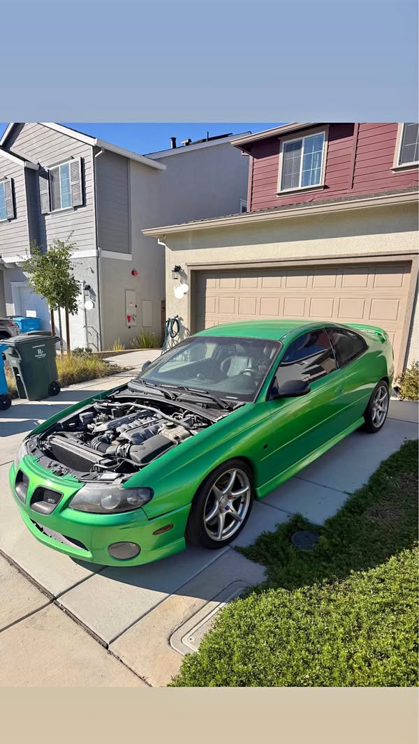 2004 Pontiac GTO - Coupe 2D