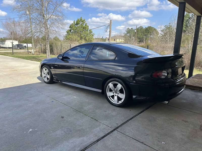 2006 Pontiac GTO - Coupe 2D