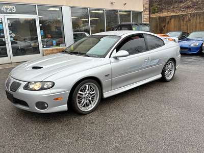 2005 Pontiac GTO - Coupe 2D
