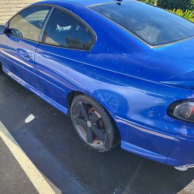 2005 Pontiac GTO - Coupe 2D