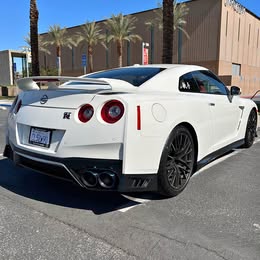 2023 Nissan GT-R