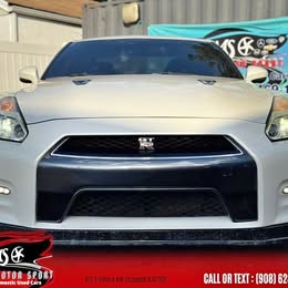 2015 Nissan GT-R Coupe Premium AWD