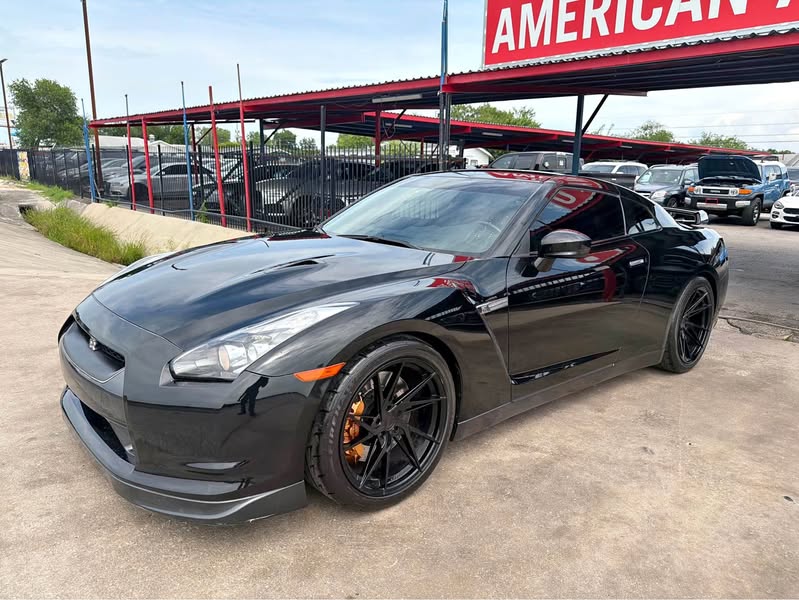 2010 Nissan GT-R