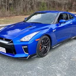2023 Nissan GT-R