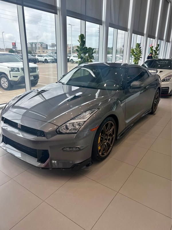 2024 Nissan GT-R - T-Spec Coupe 2D