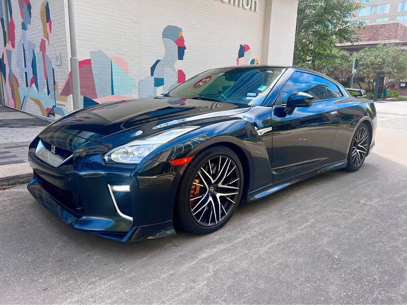 2020 Nissan GT-R - Premium Coupe 2D