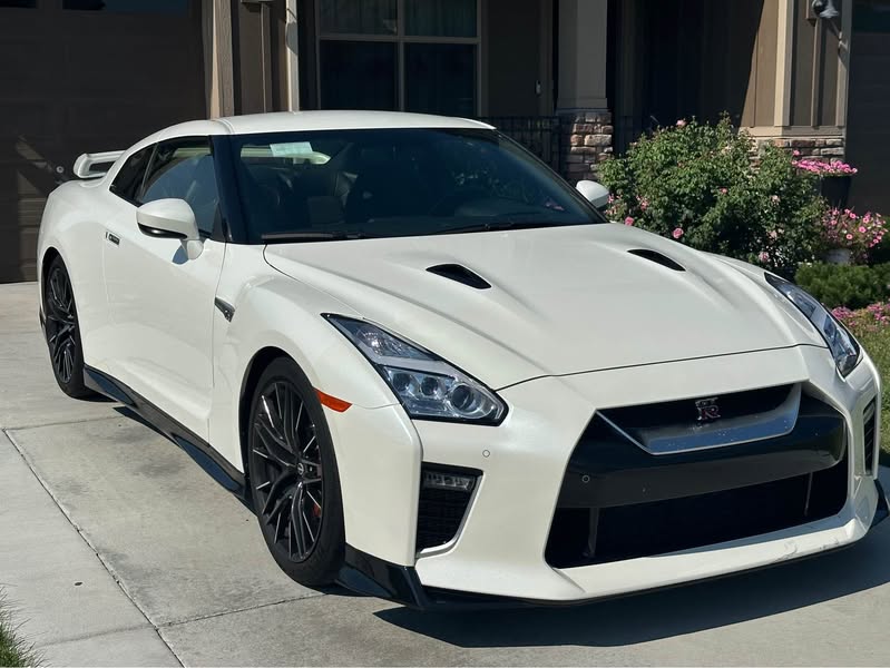 2023 Nissan GT-R - Premium Coupe 2D