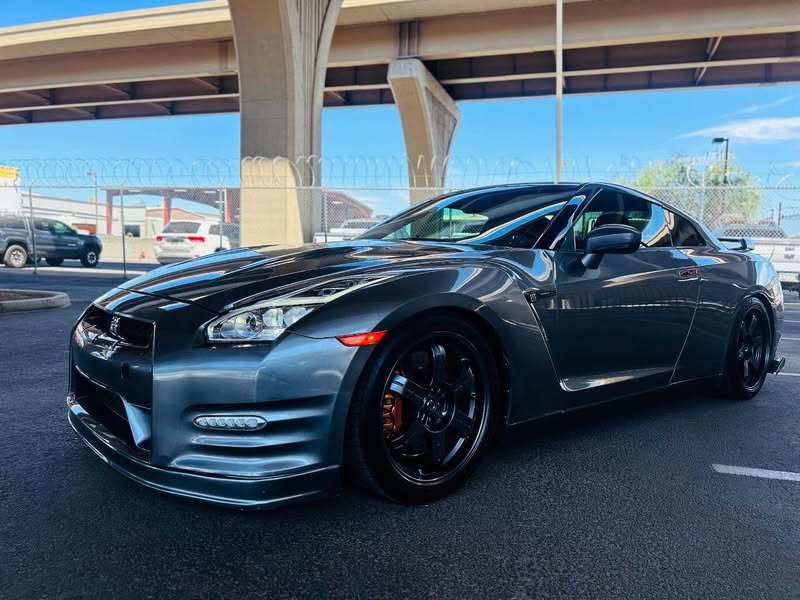 2015 Nissan GT-R - Premium Coupe 2D