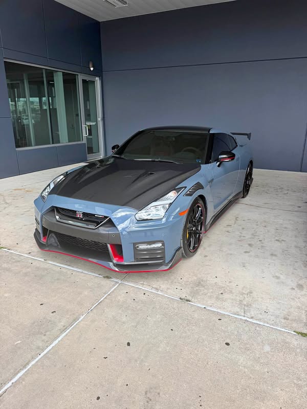 2021 Nissan GT-R NISMO Coupe 2D
