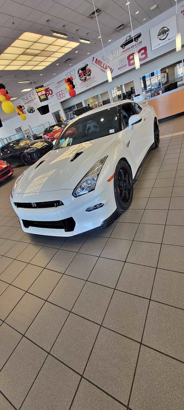 2024 Nissan GT-R - Premium Coupe 2D