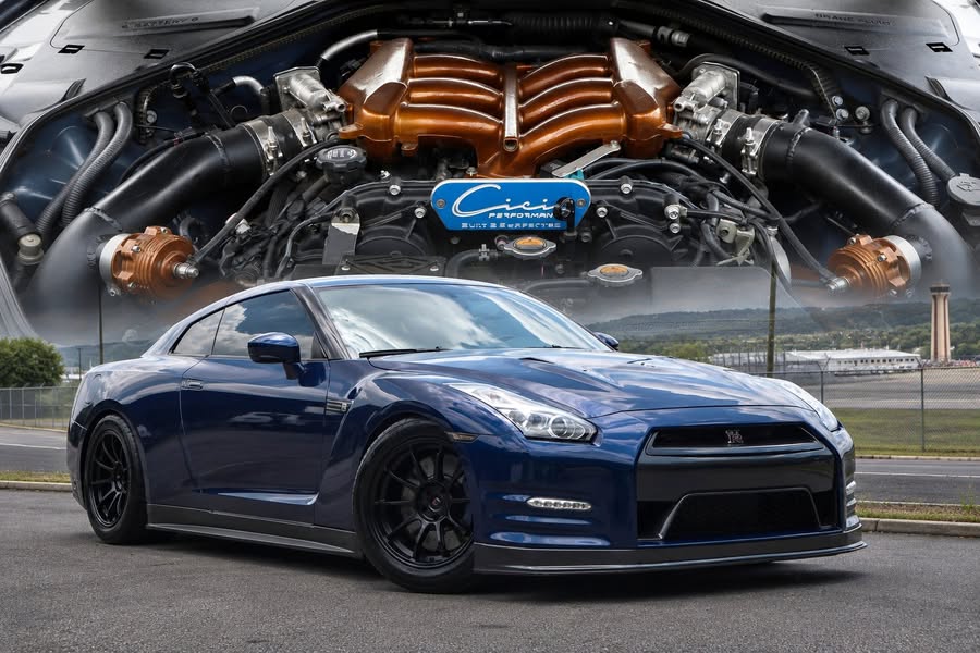 2015 Nissan GT-R Premium Coupe 2D