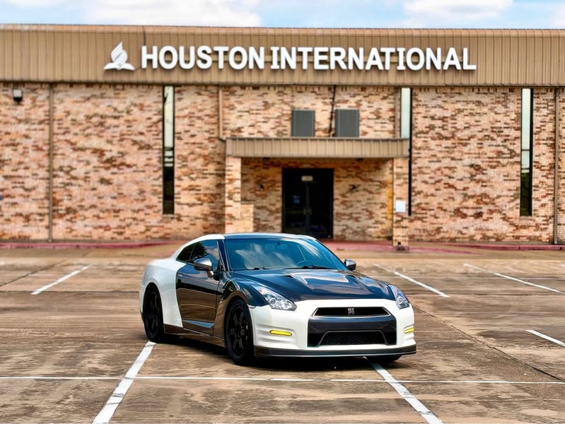 2013 Nissan GT-R - Black Edition Coupe 2D