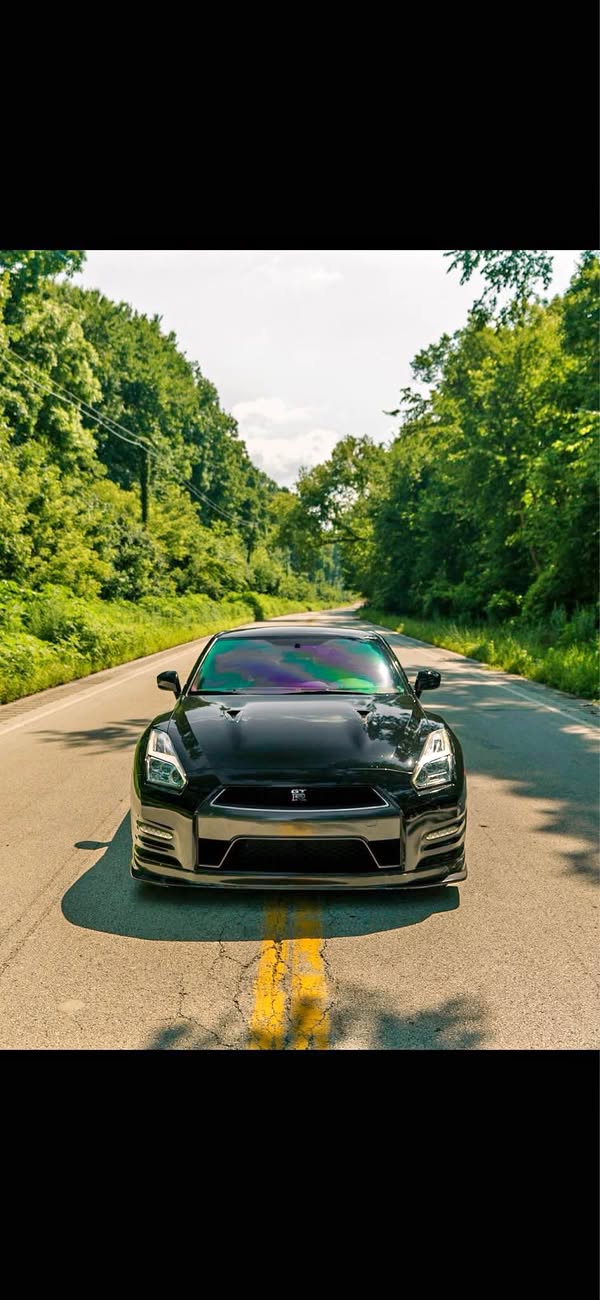 2015 Nissan GT-R - Premium Coupe 2D
