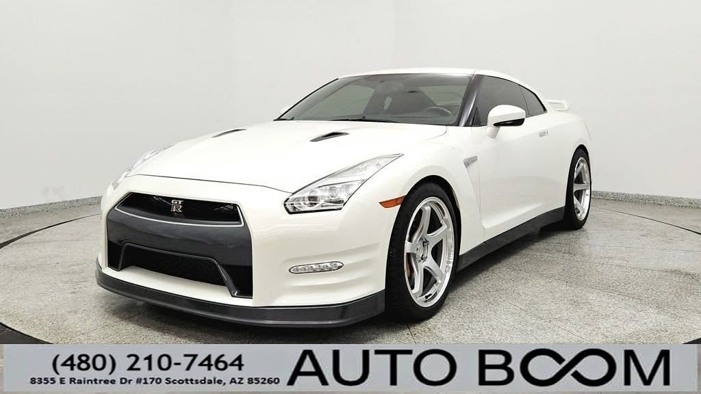 2016 Nissan GT-R Premium