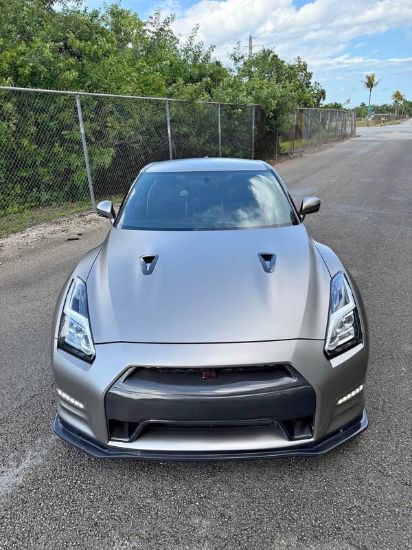 2012 Nissan GT-R