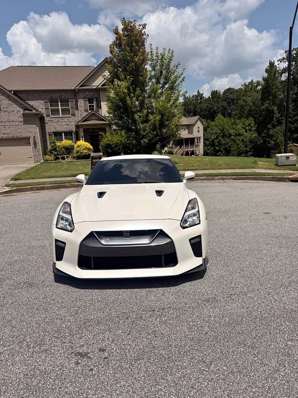 2019 Nissan GT-R - Coupe 2D