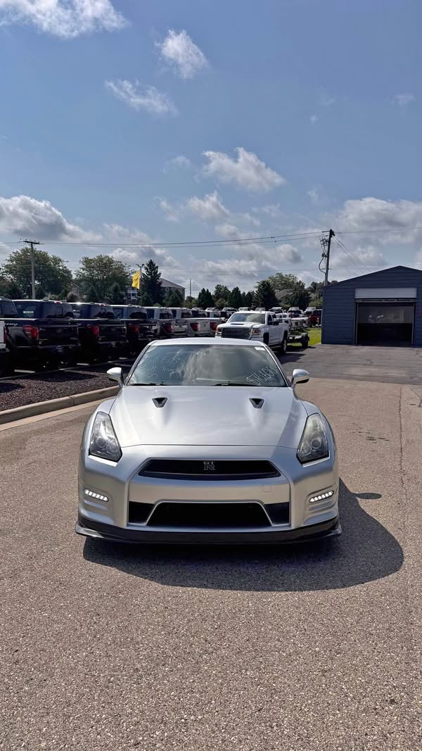 2012 Nissan GT-R