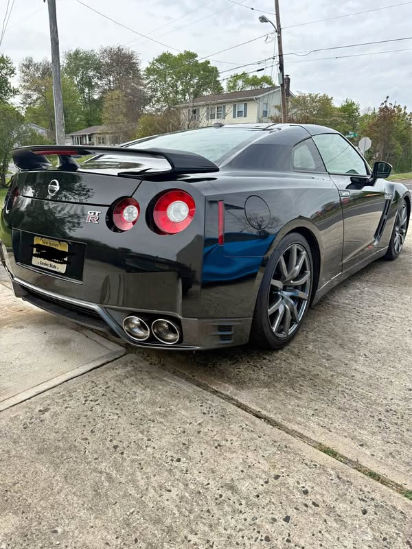 2013 Nissan GT-R - Premium Coupe 2D