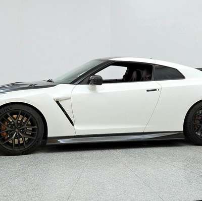 2017 Nissan GT-R - Premium Coupe 2D