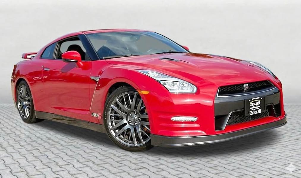 2016 Nissan GT-R - Premium Coupe 2D