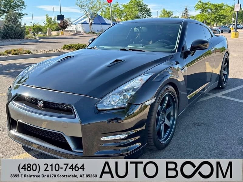 2014 Nissan GT-R Premium