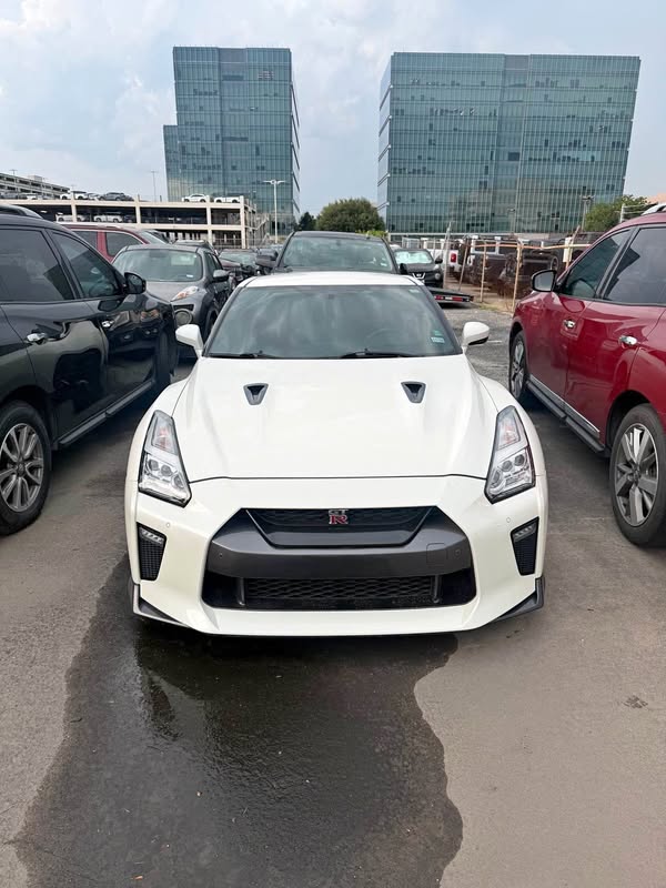 2019 Nissan GT-R - Premium Coupe 2D