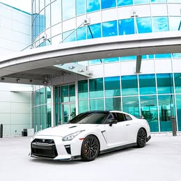 2020 Nissan gt-r premium