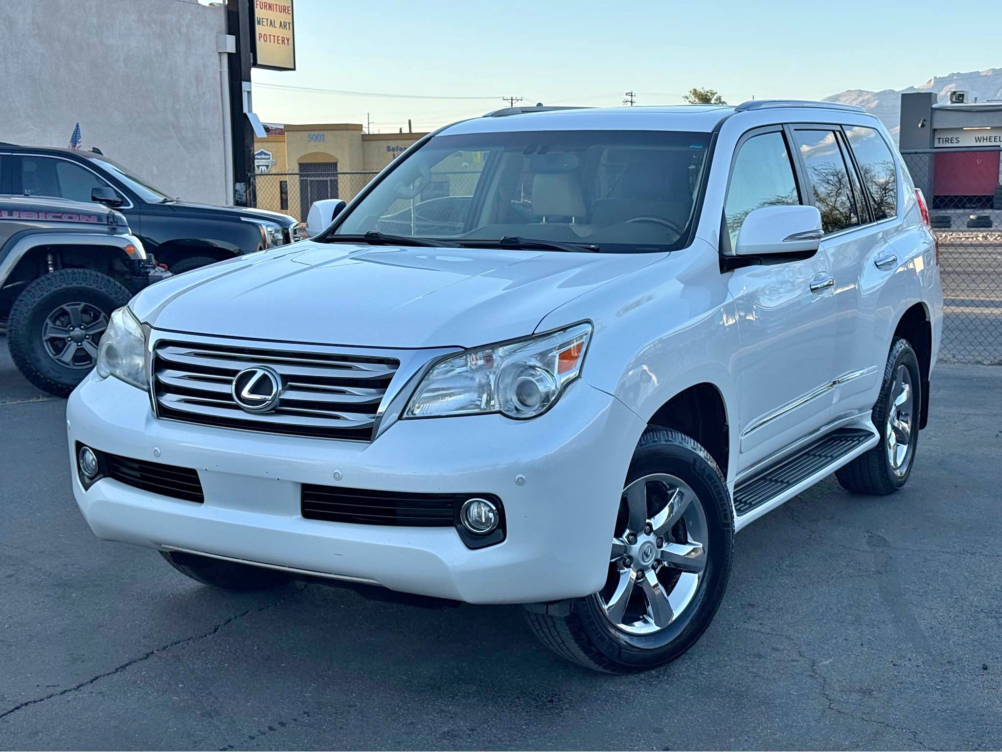 2013 Lexus GX - GX 460 Luxury Sport Utility 4D