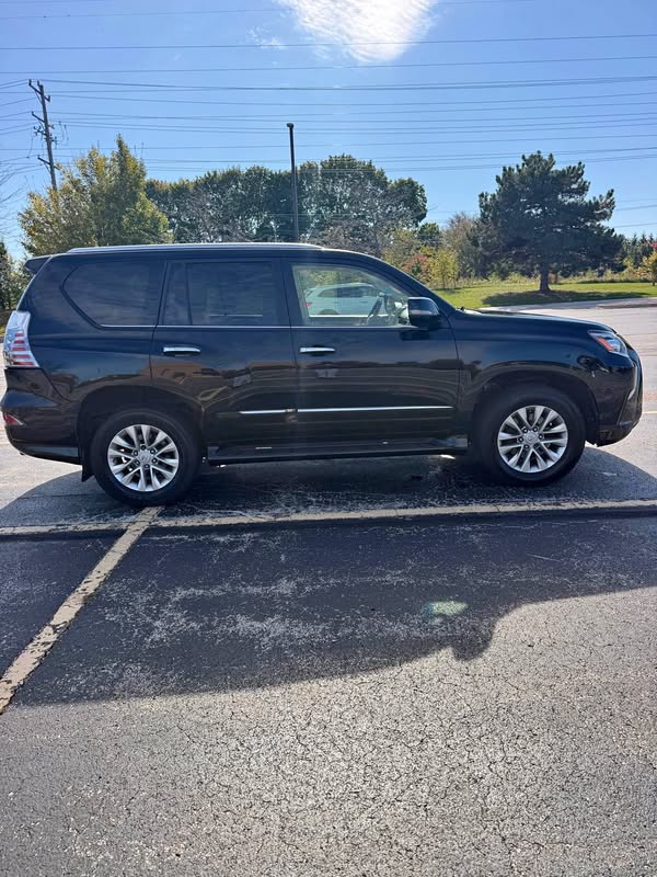 2016 Lexus GX - GX 460 Premium Sport Utility 4D