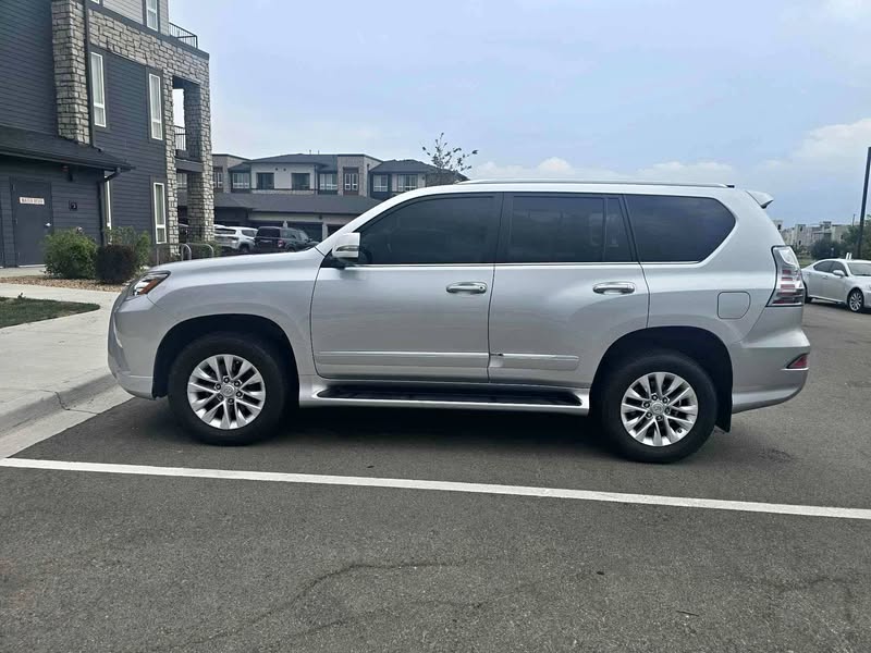 2017 Lexus GX - GX 460 Sport Utility 4D