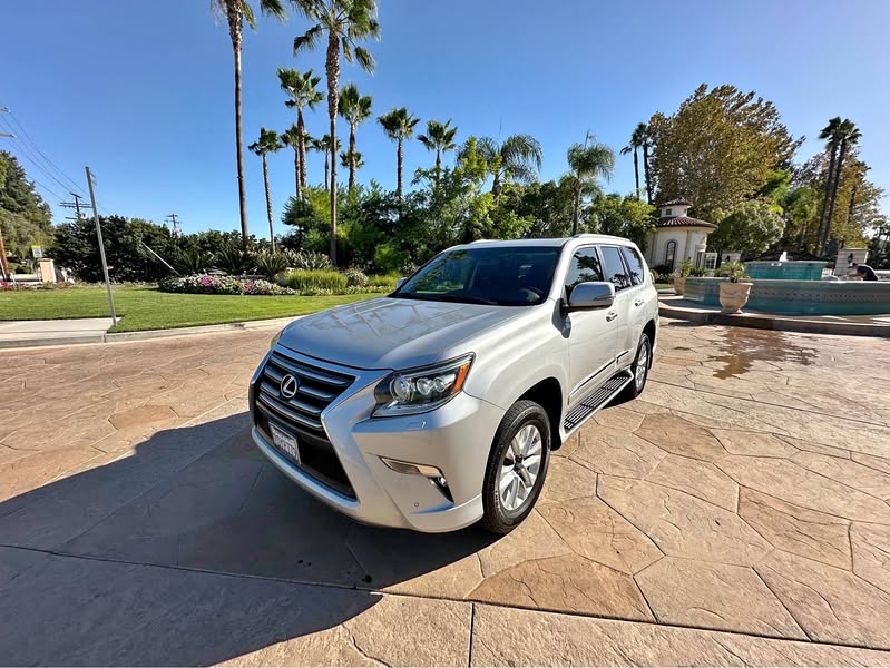 2014 Lexus GX - GX 460 Luxury Sport Utility 4D