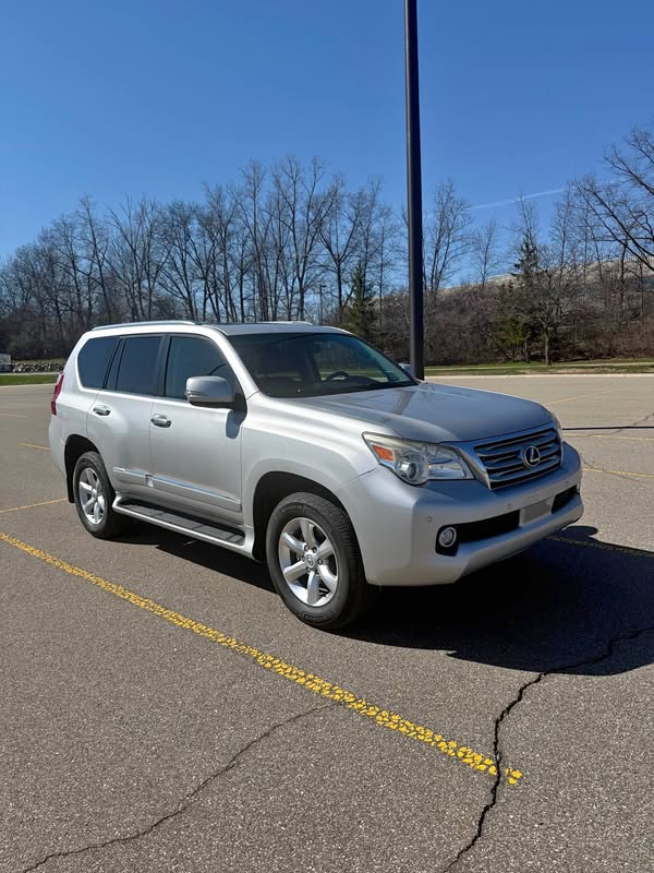 2013 Lexus GX - GX 460 Premium Sport Utility 4D