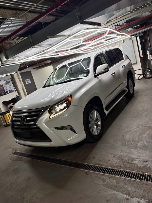 2017 Lexus GX - GX 460 Premium Sport Utility 4D