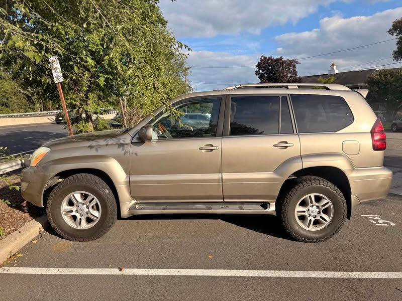 2004 Lexus GX - GX 470 Sport Utility 4D