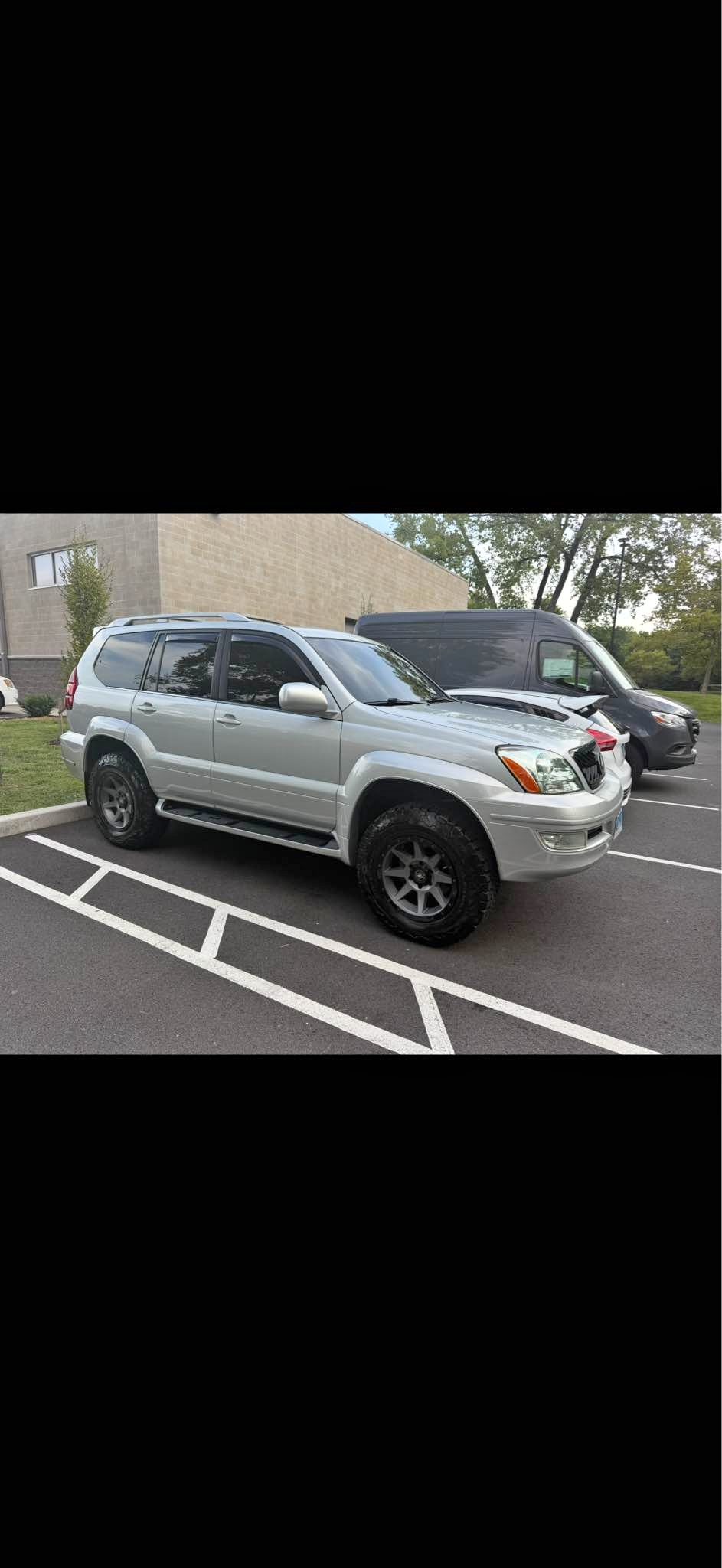 2004 Lexus GX - GX 470 Sport Utility 4D