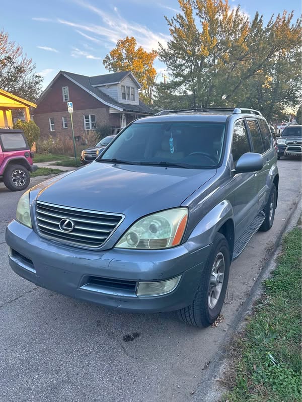 2004 Lexus GX