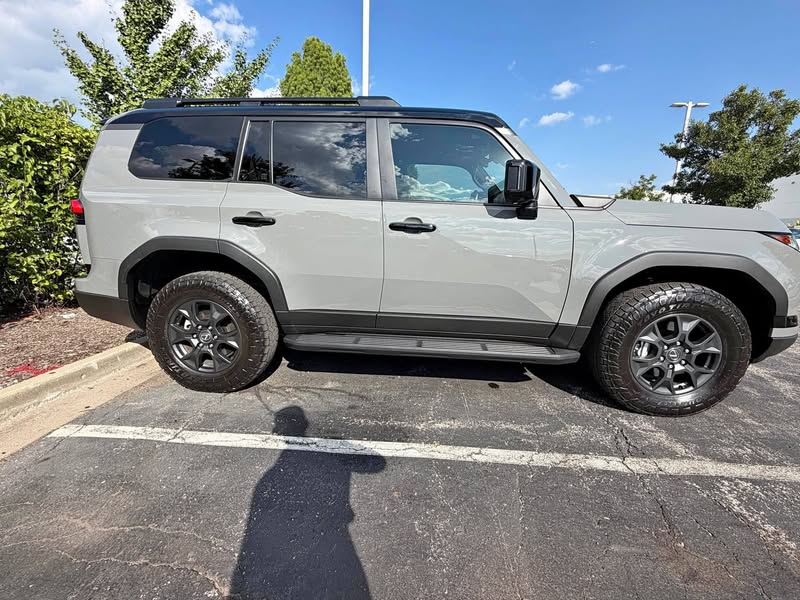 2024 Lexus GX - GX550 over trail