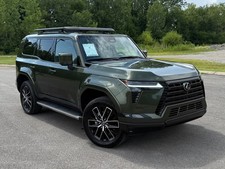 2025 Lexus GX Premium+ w/ COLD AREA PKG, HUD, ROOF RACK, HEATED 2ND ROW