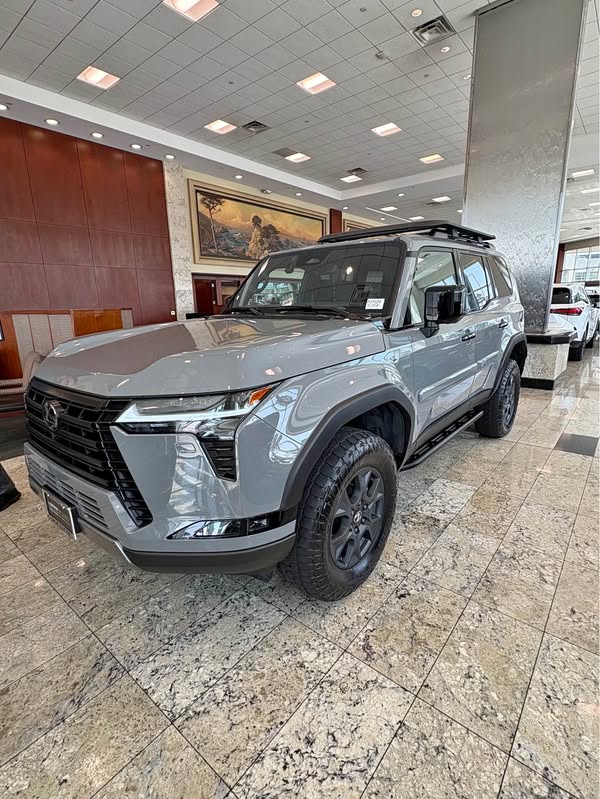 2025 Lexus GX - Over trail