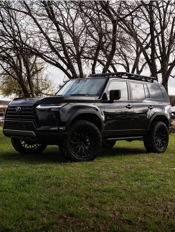 2025 Lexus GX - GX 550 Overtrail - Custom Lifted