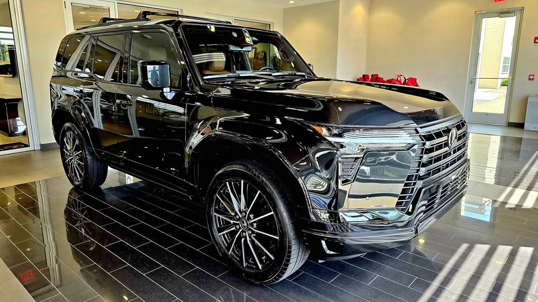 2026 Lexus GX - GX 460 Luxury Sport Utility 4D
