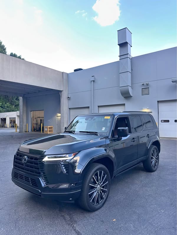 2025 Lexus GX - GX 460 Luxury Sport Utility 4D