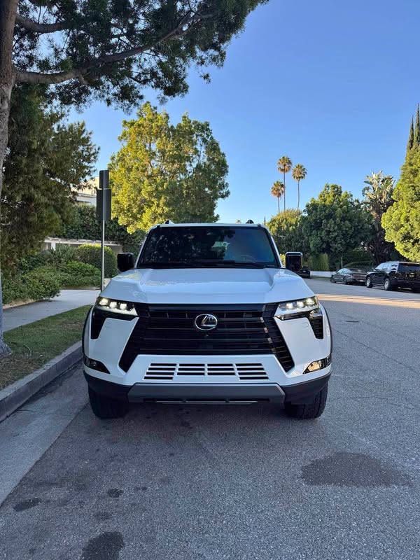 2026 Lexus GX - 550